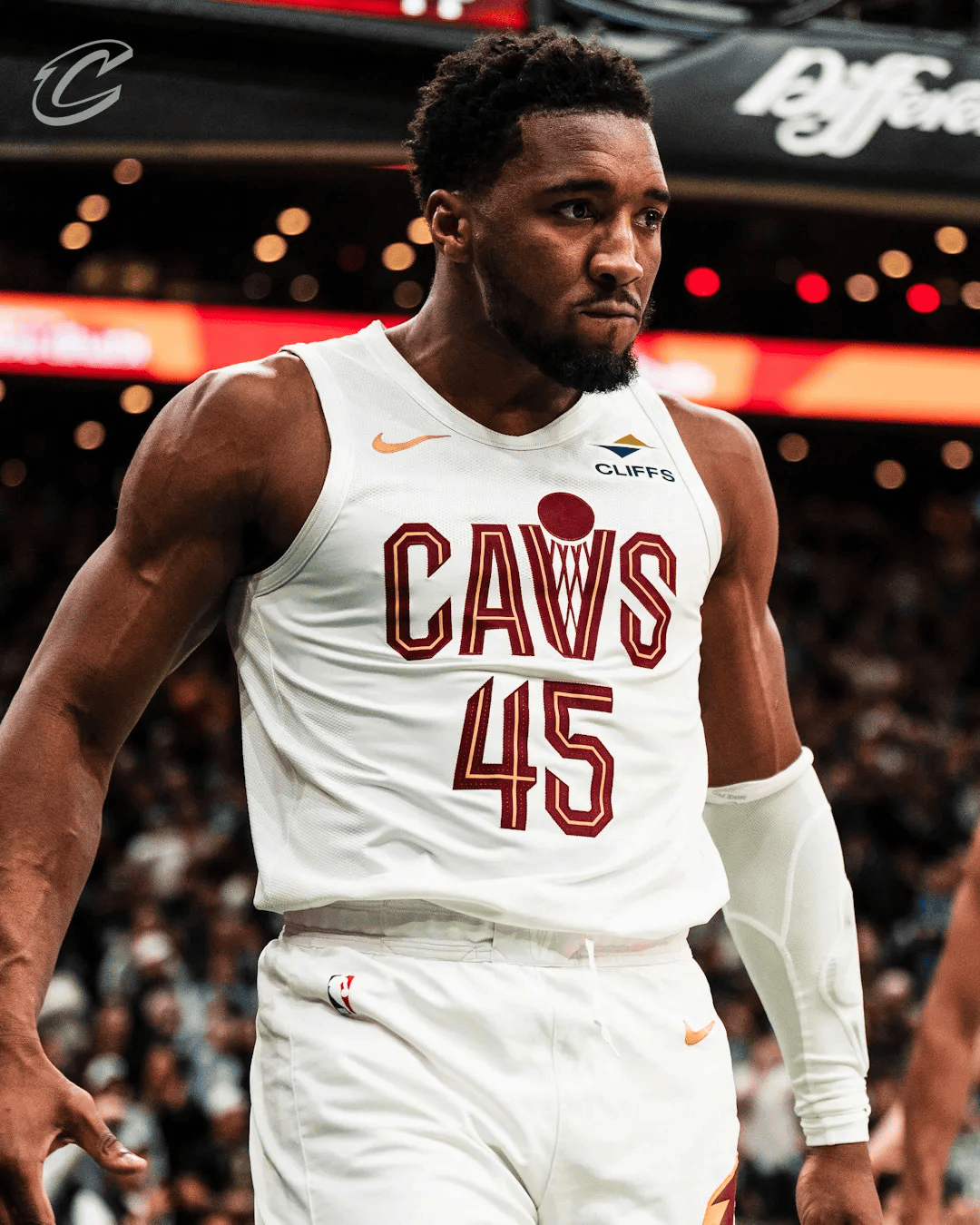 而非手伸 而非手伸