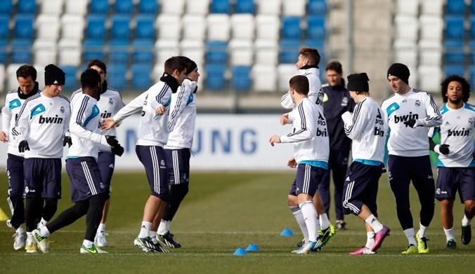 迫使对手回 迫使对手回